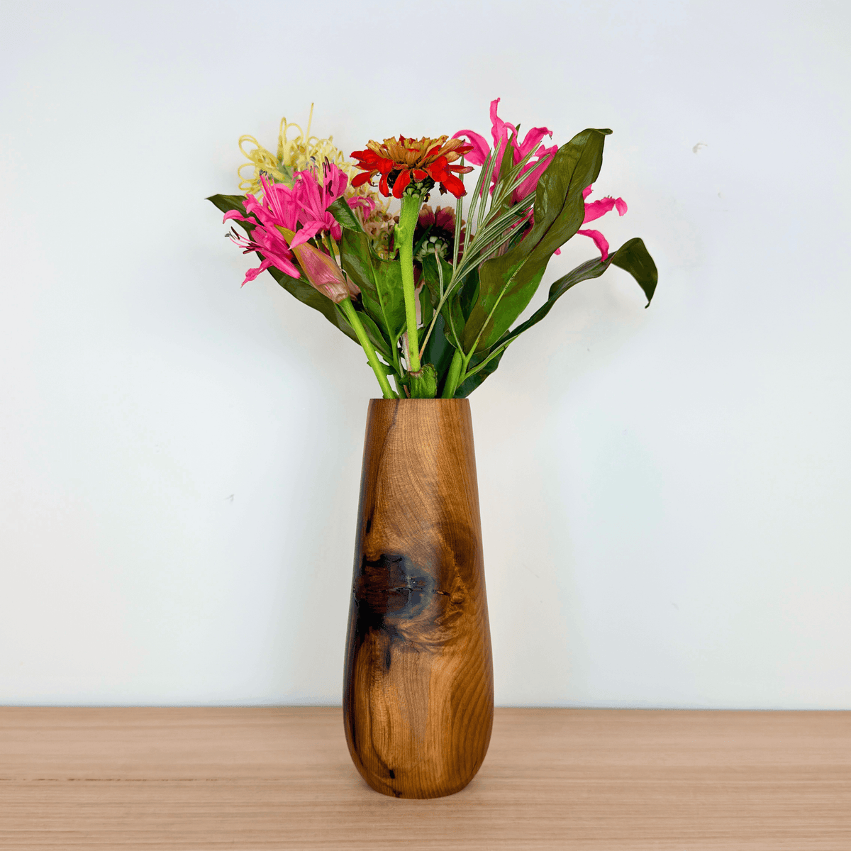 Blackheart Sassafras Teardrop Vase