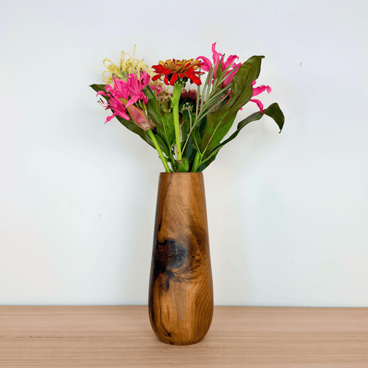 Blackheart Sassafras Teardrop Vase